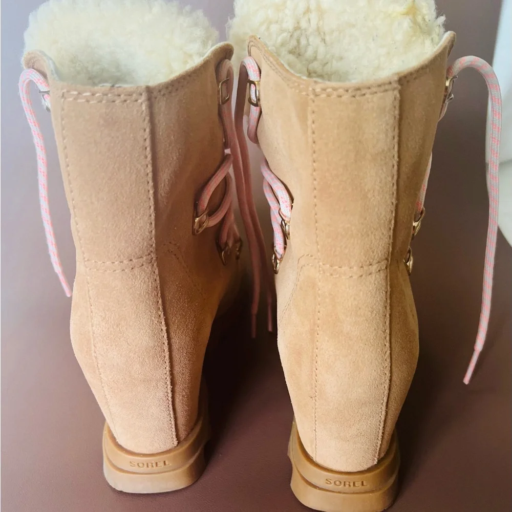 Sorel Joan of Artic Wedge Lace Up Fur Boots Tan EUC - Picture 13 of 13
